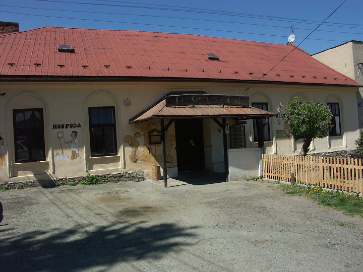 img00022.jpg