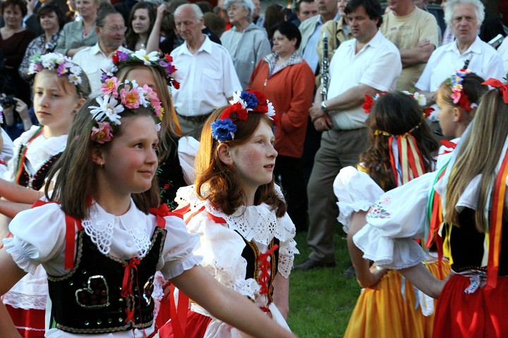 img00003.jpg